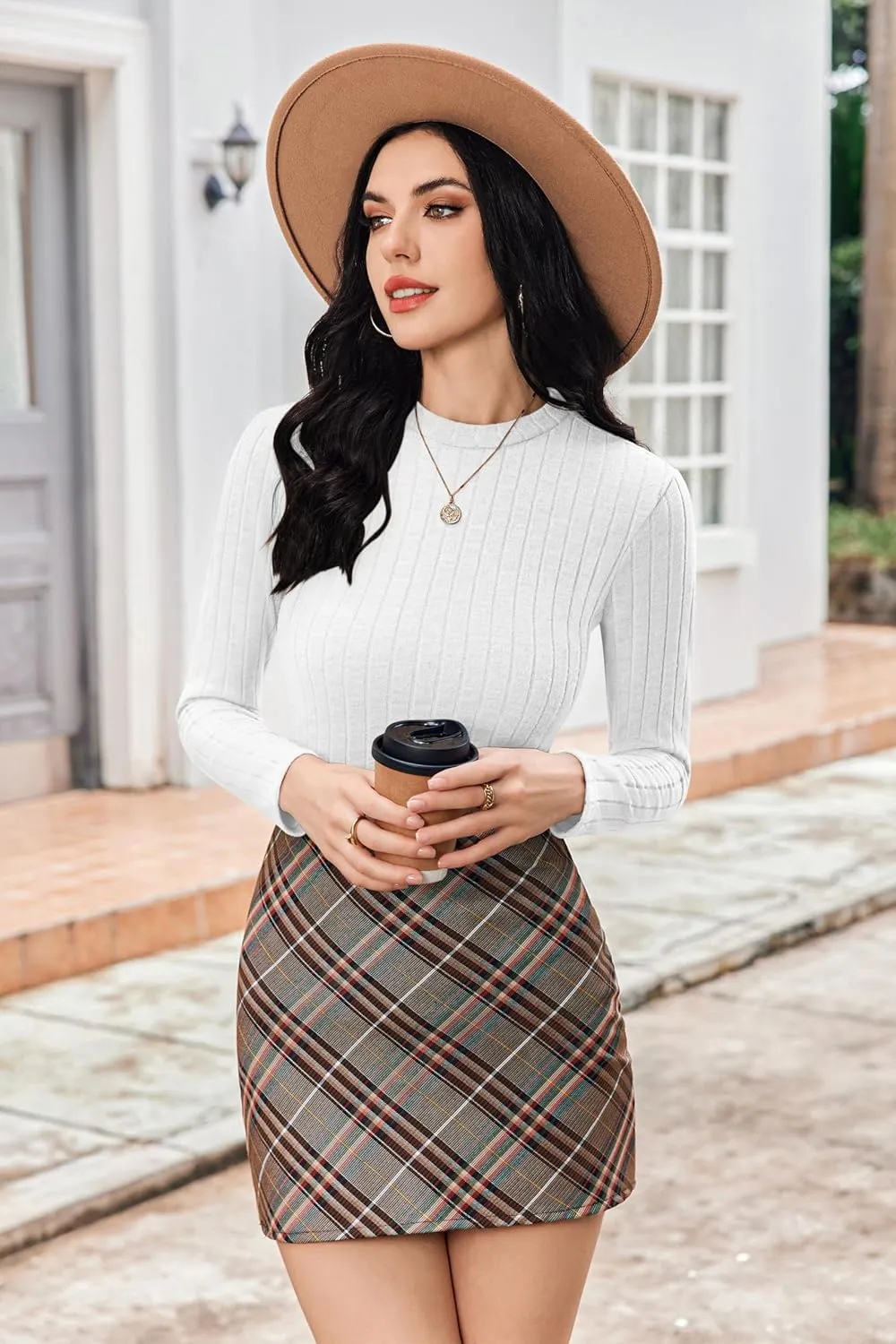 Ekouaer Womens Long Sleeve Ribbed Shirts Trendy Fitted Tops Thermal Under Scrub Crew Neck Soft Fleece Basic Layering