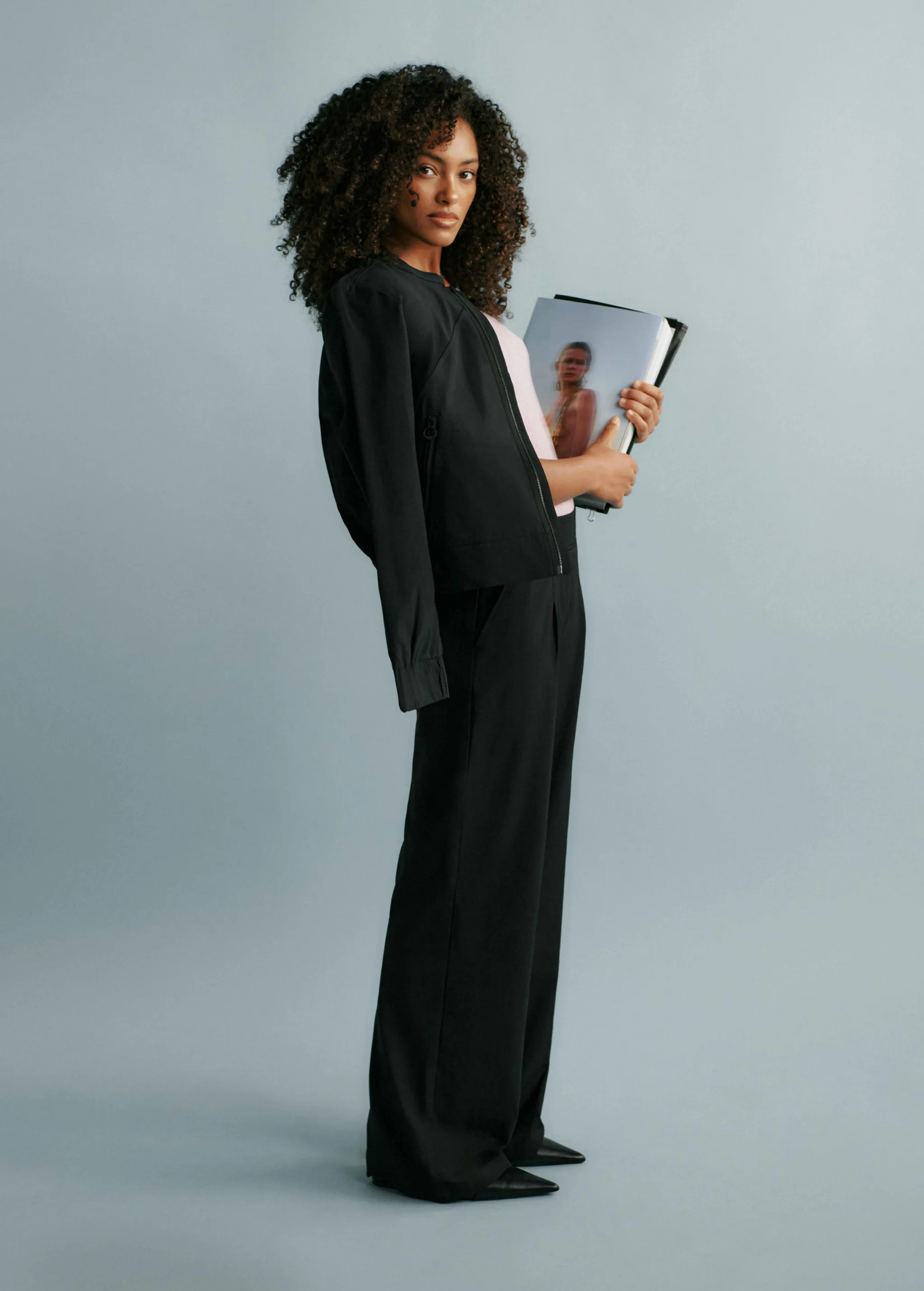 Momentum Tech Bomber