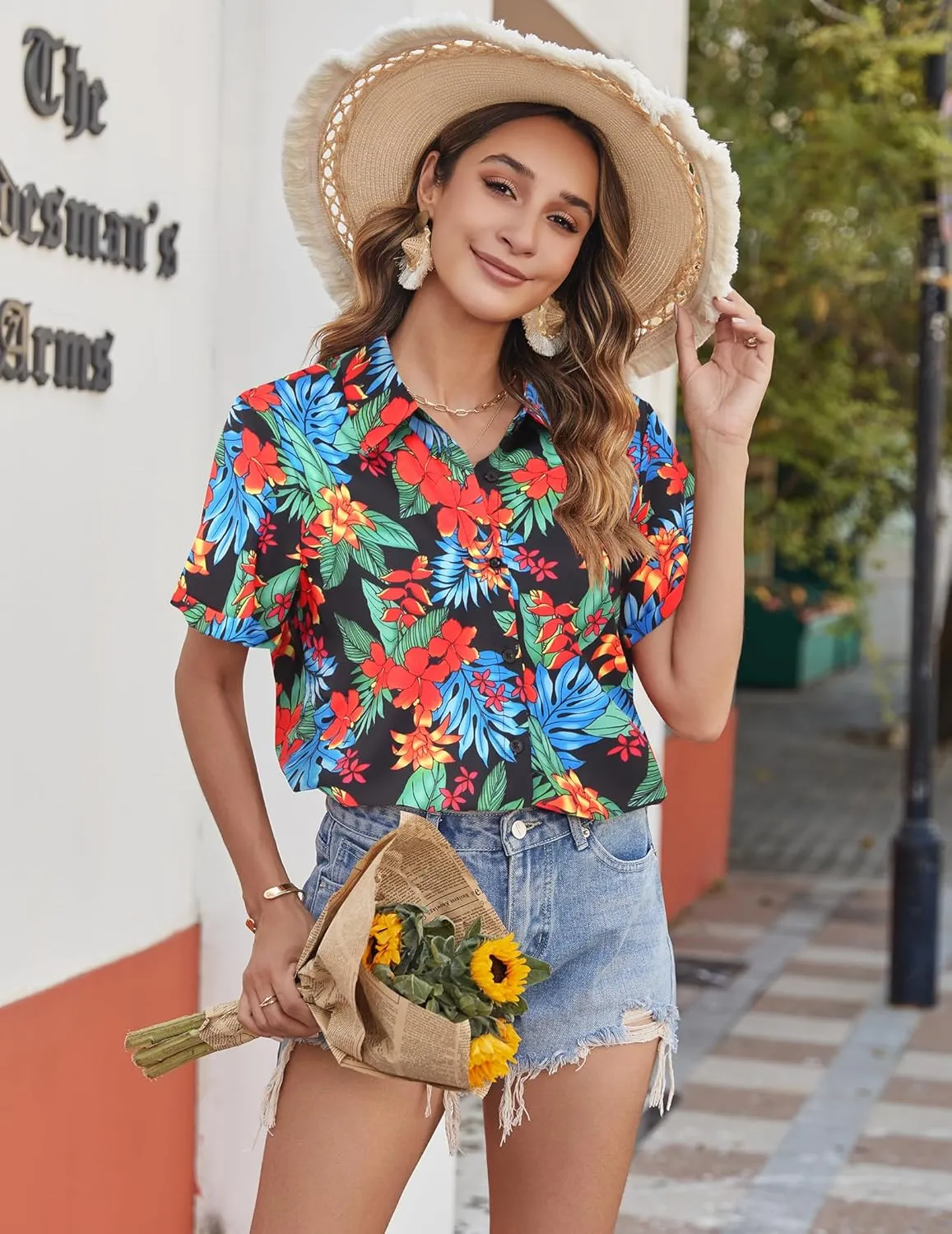 Zeagoo Womens Hawaiian Button Down Shirts Short Sleeve Casual Floral Tropical Shirt Summer Beach Shirt Cool Button Up Tops